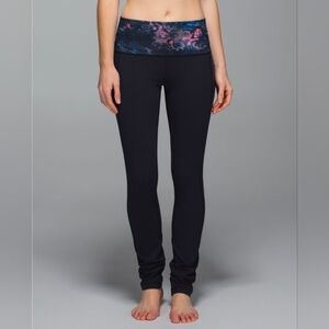 Lululemon Skinny Groove Pants II - Full On Luon Roll Down